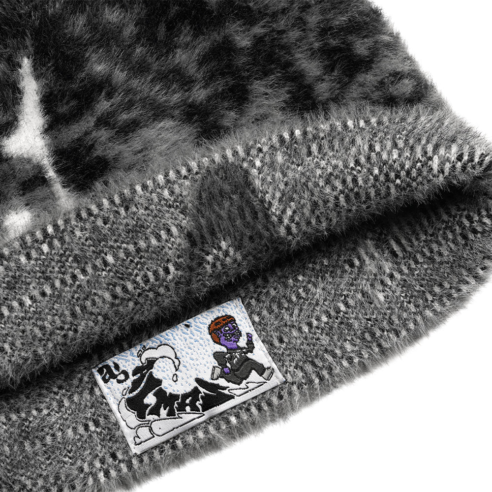 Chapeau Ashen Fluff